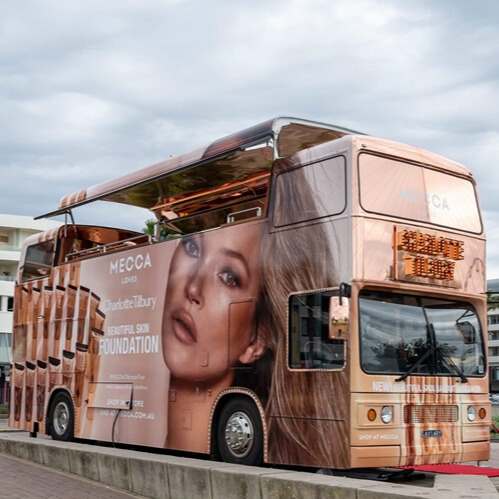 woofys pop up bar for Mecca event