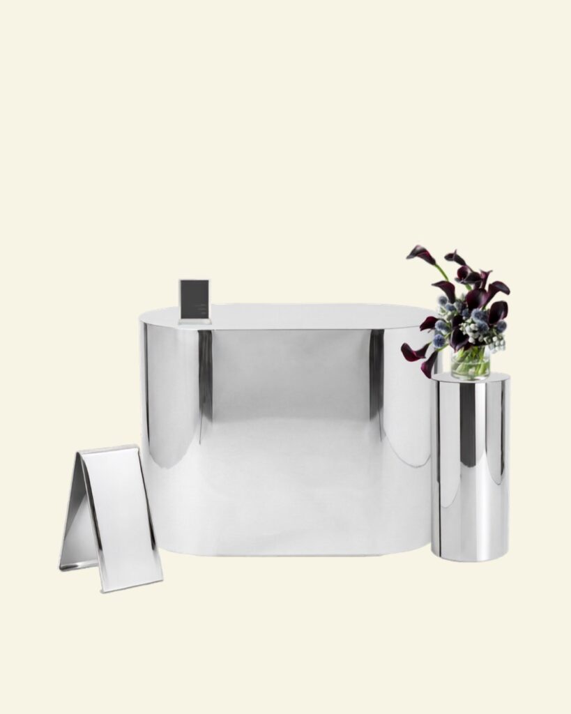 Curve Bar mirrored coffee bar with pedestal